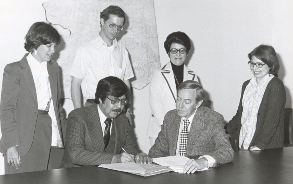 Hobart Bay land exchange agreement signed